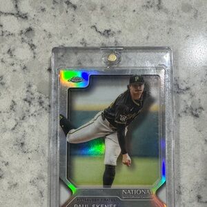 Panini Baseball Card – Black, White, Green Holographic